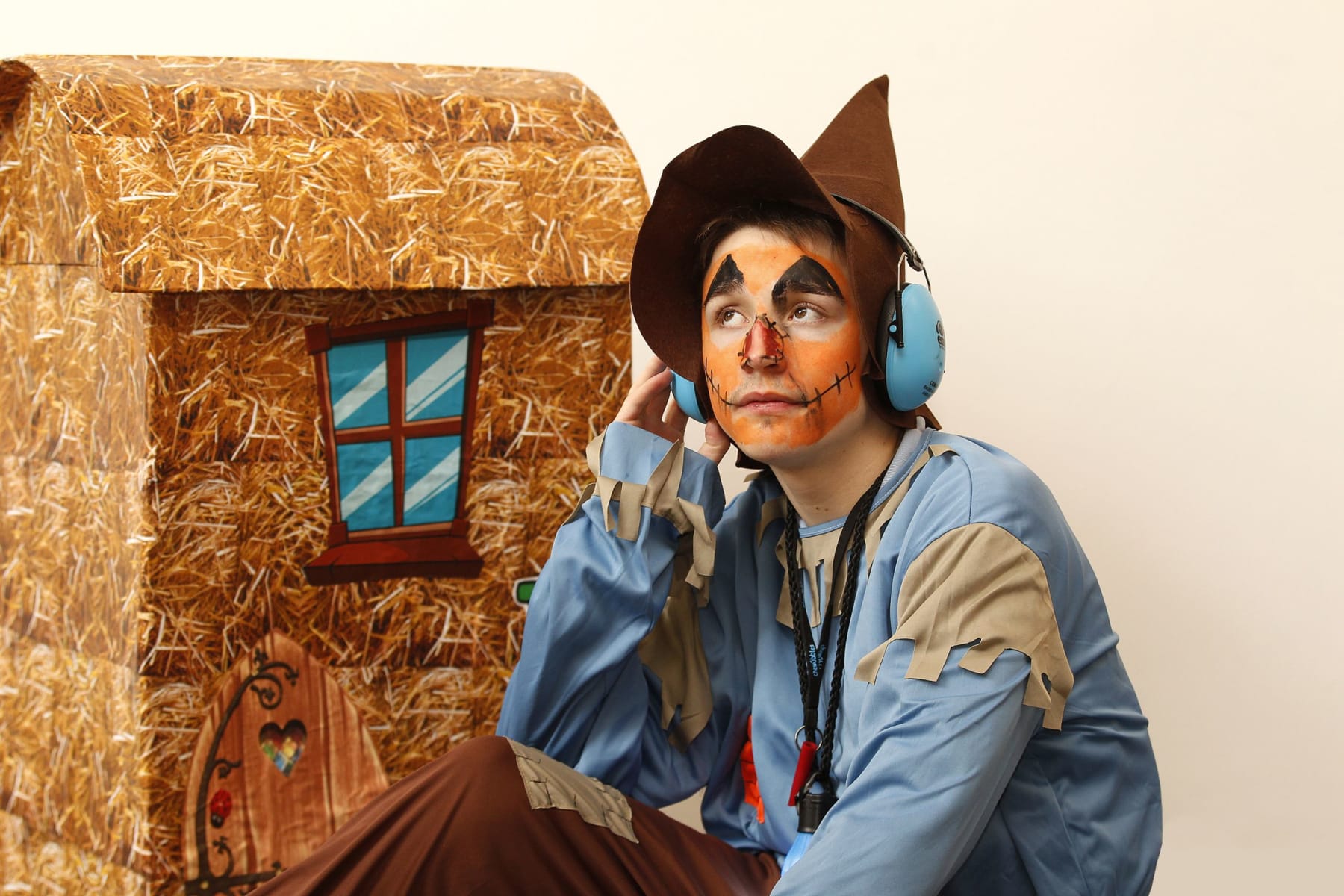 young person dressed as a scarecrow in The Wizard of Oz